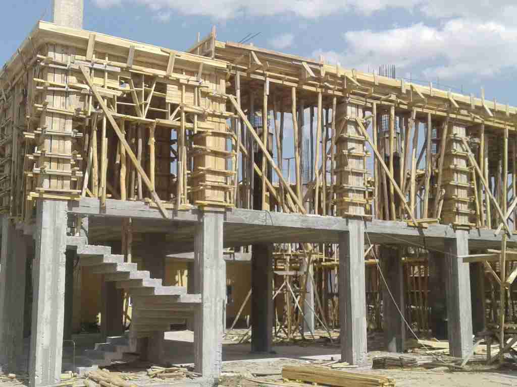 Saray İnşaat Kalıpçısı